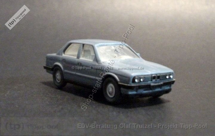 ww2-0190-04-bmw-320-i-graublau-004-dscf1173