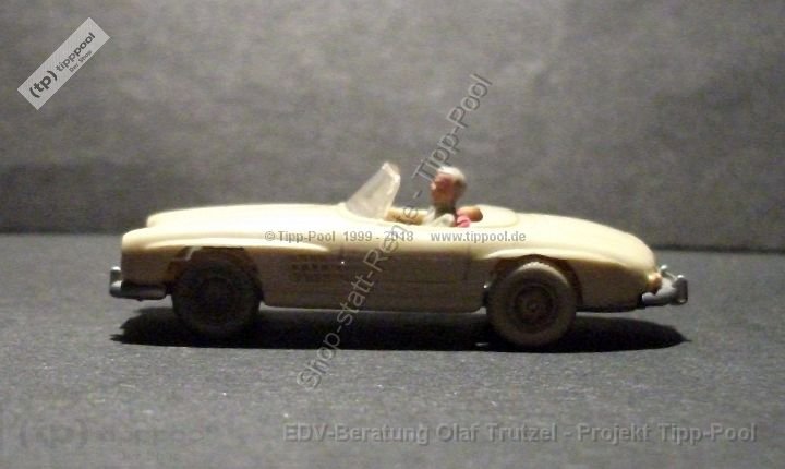 ww2-0233-01-b-bemrl-mb-300-sl-cabrio-beige-2w-achstausch-only-dscf3186