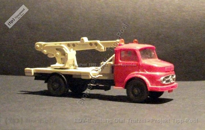 ww2-0632-02-mb-1413-abschlepper-auto-kran-dscf6205