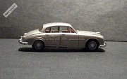 ww2-0813-02-jaguar-mk-ii-hellgoldmetallic-dscf3201