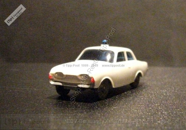 ww2-1040-12-d-ford-taunus-polizei-022040-dscf4286