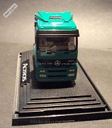 ww3-mb080a-mercedes-actros-1843-gruen-pc-box-025-dscf4814