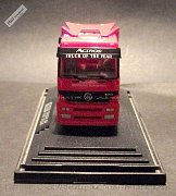 ww3-mb080e-mercedes-truck-of-the-year-1997-rot-euromagazin-pc-box-020-dscf4801